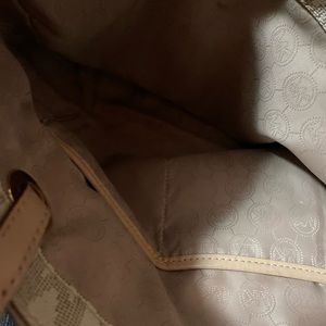 Michael Kors Bags - Cream colored Michael Kors purse Michael Kors Bags - Cream colored Michael Kors purse